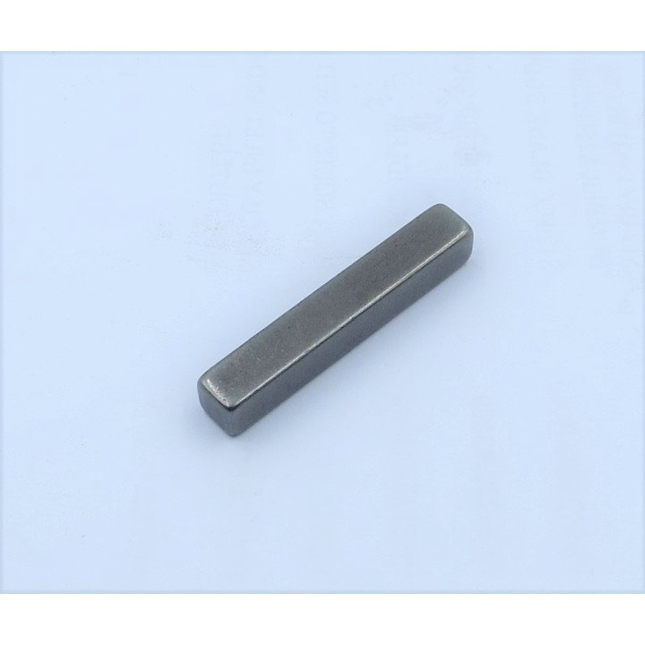 L + K SAE 'B' KEY - LONG